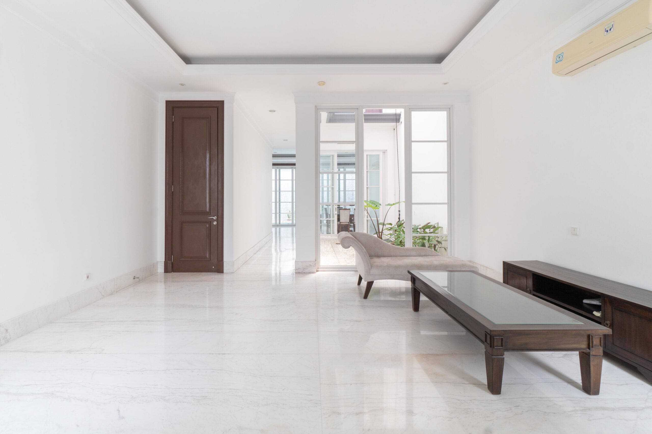 003 - KMG279 - BANGKA XI NO 71 UNIT C - LOLO