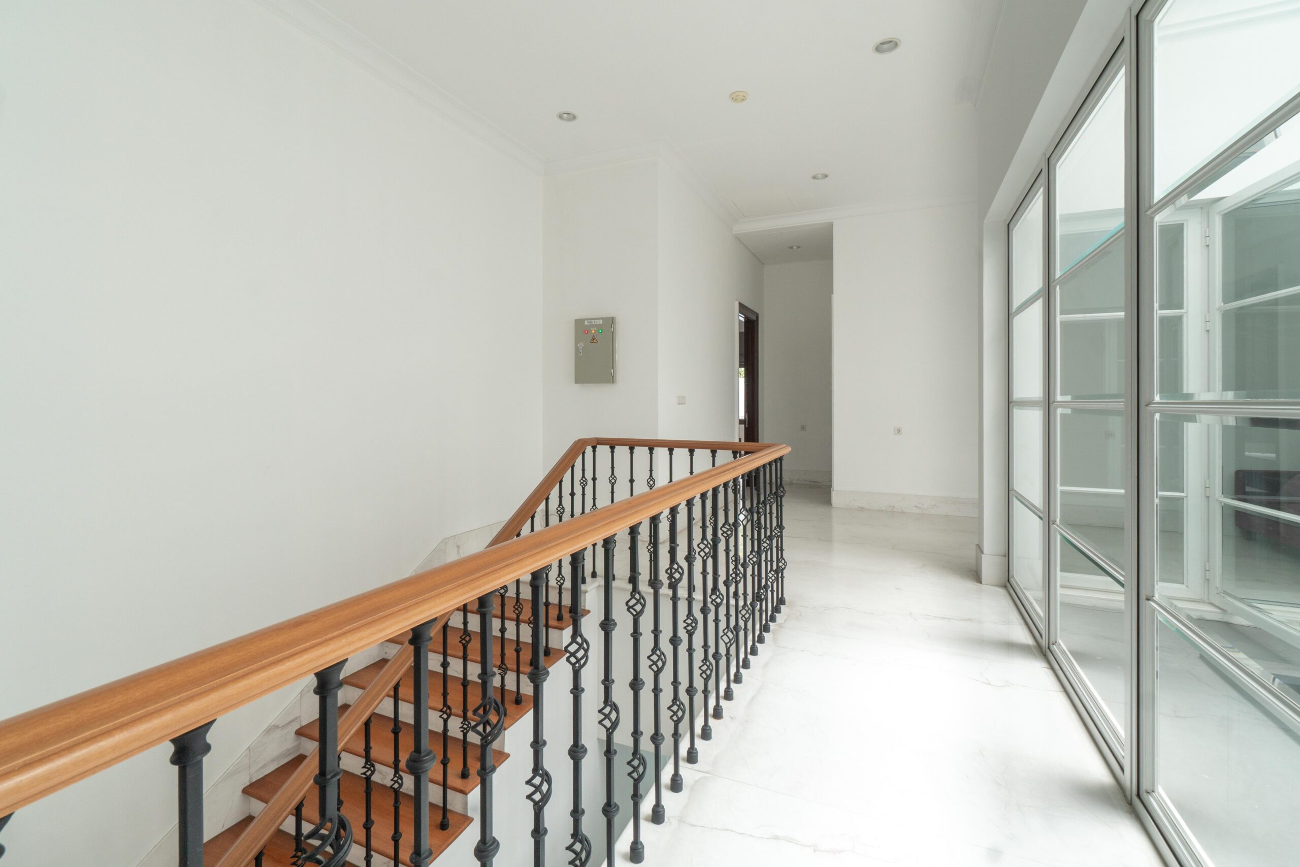 016 - KMG279 - BANGKA XI NO 71 UNIT C - LOLO