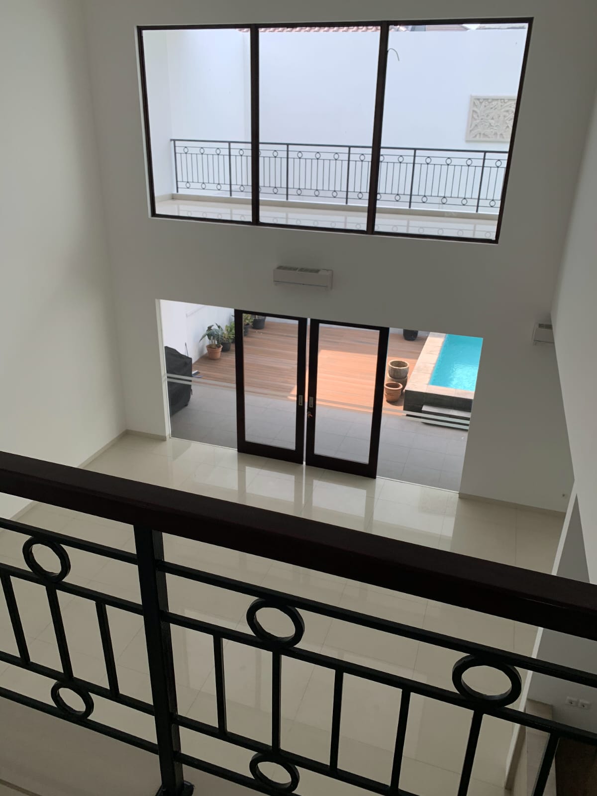 56384090-7540-4601-a69a-7f3663c78d4c