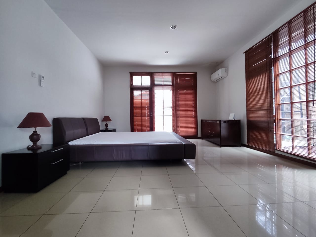 WhatsApp Image 2024-04-05 at 13.09.11