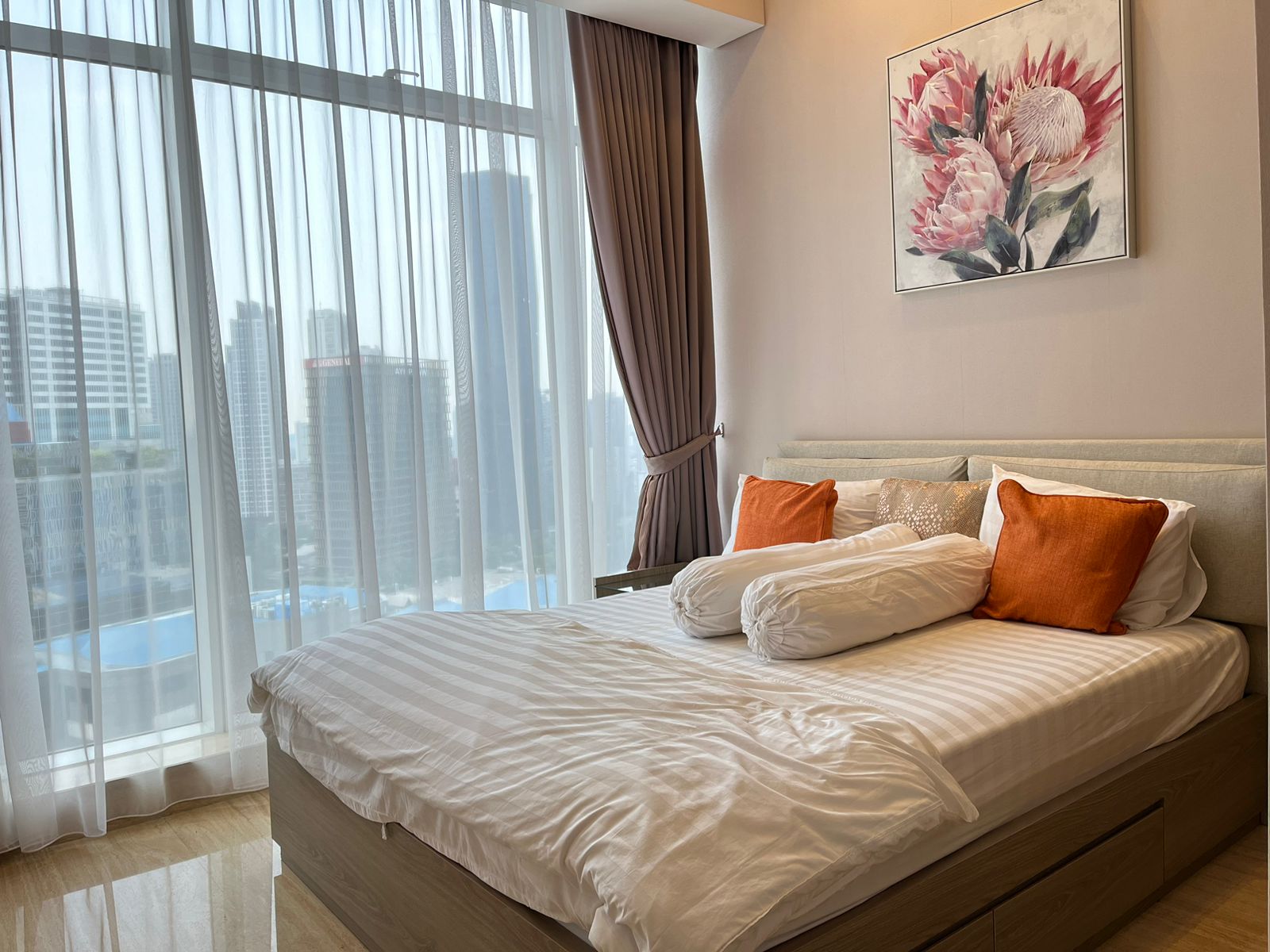 dceb2129-6564-40d1-9134-0a443795b511