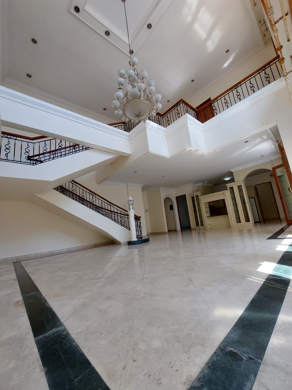 66f515d0-d41e-40e5-945e-e0840c40d999