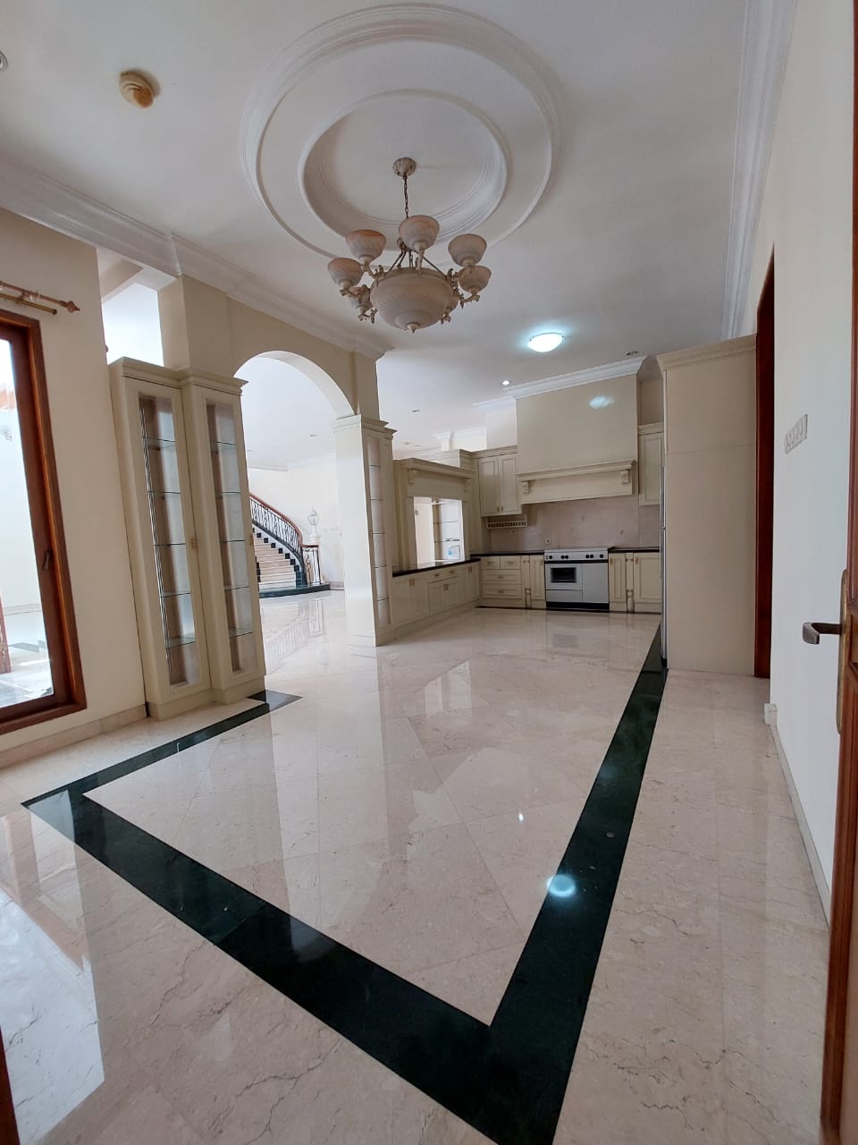 b887f454-d727-4671-b20e-c2aba251ce88