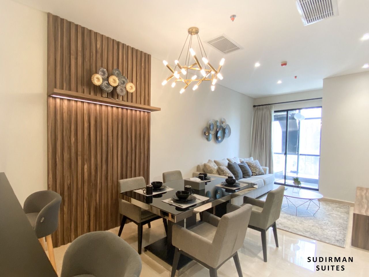 e6bc498f-e903-4a5f-a2ce-b05d06a5a6b9