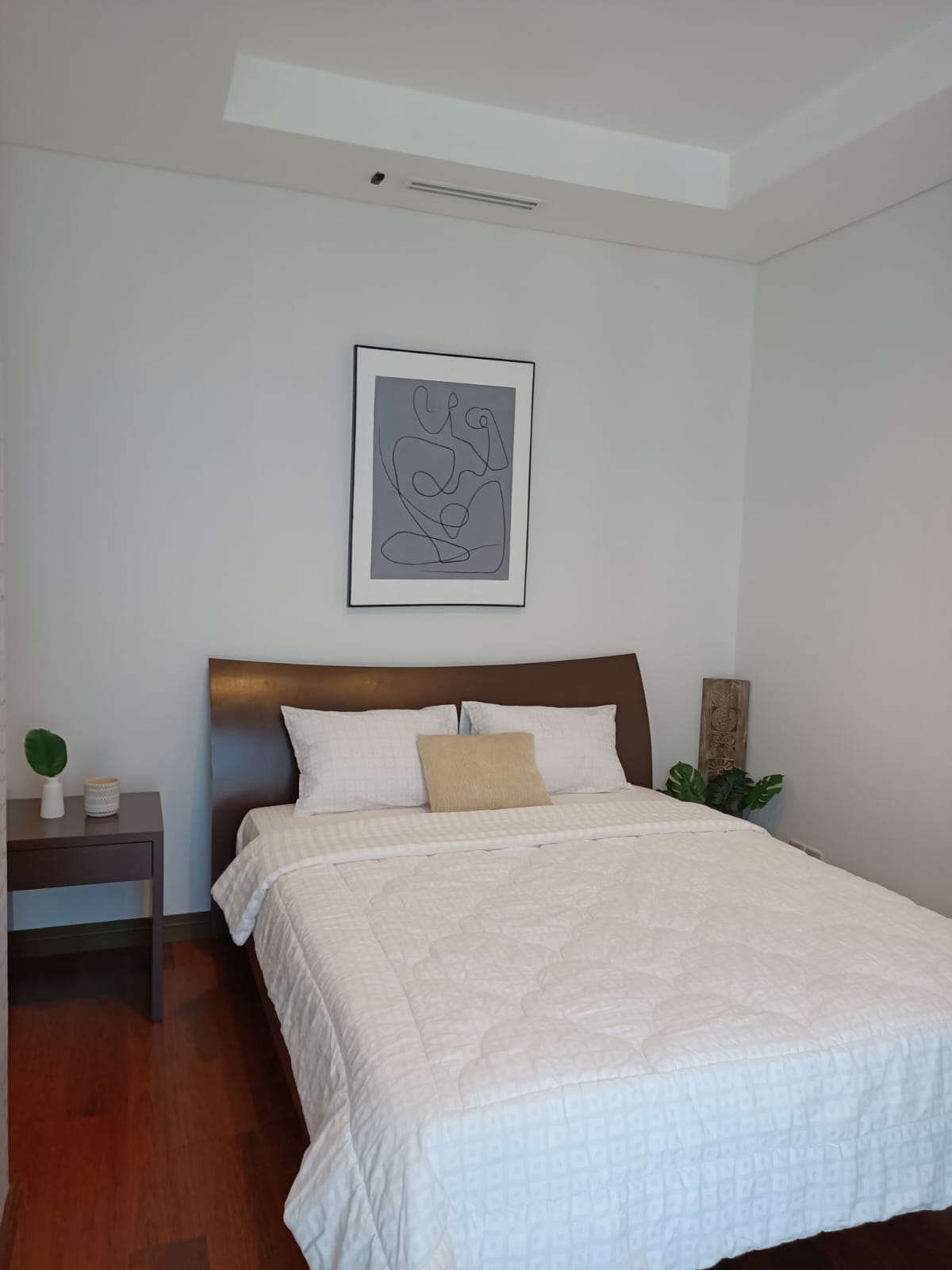 WhatsApp Image 2025-11-27 at 10.59.07