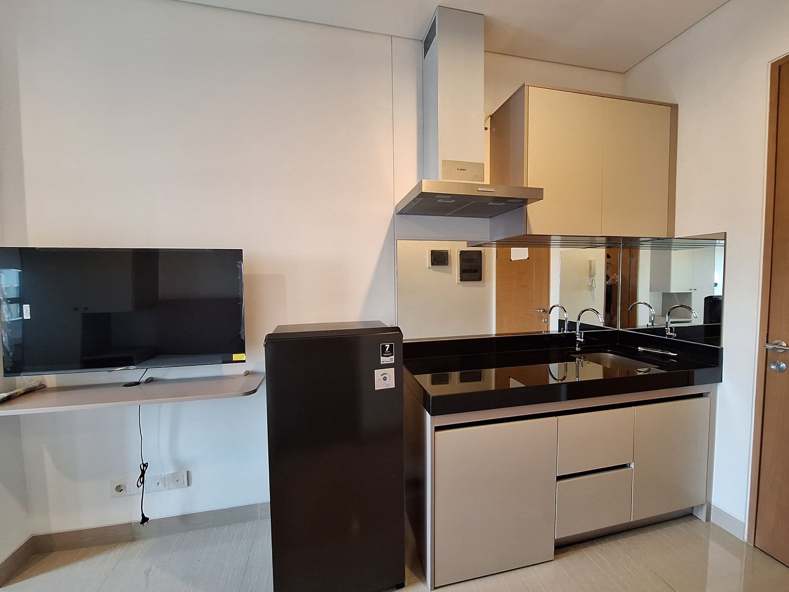 WhatsApp Image 2025-11-27 at 11.13.37